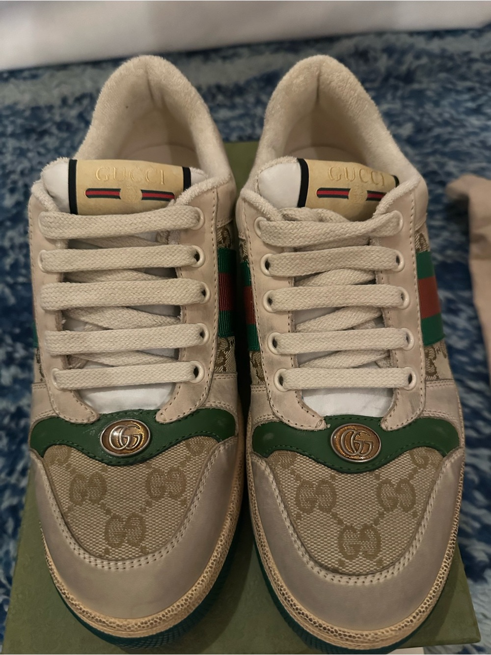 Gucci Beige Monogram Sneakers with Green and Red Web Stripe - Picture 4 of 9